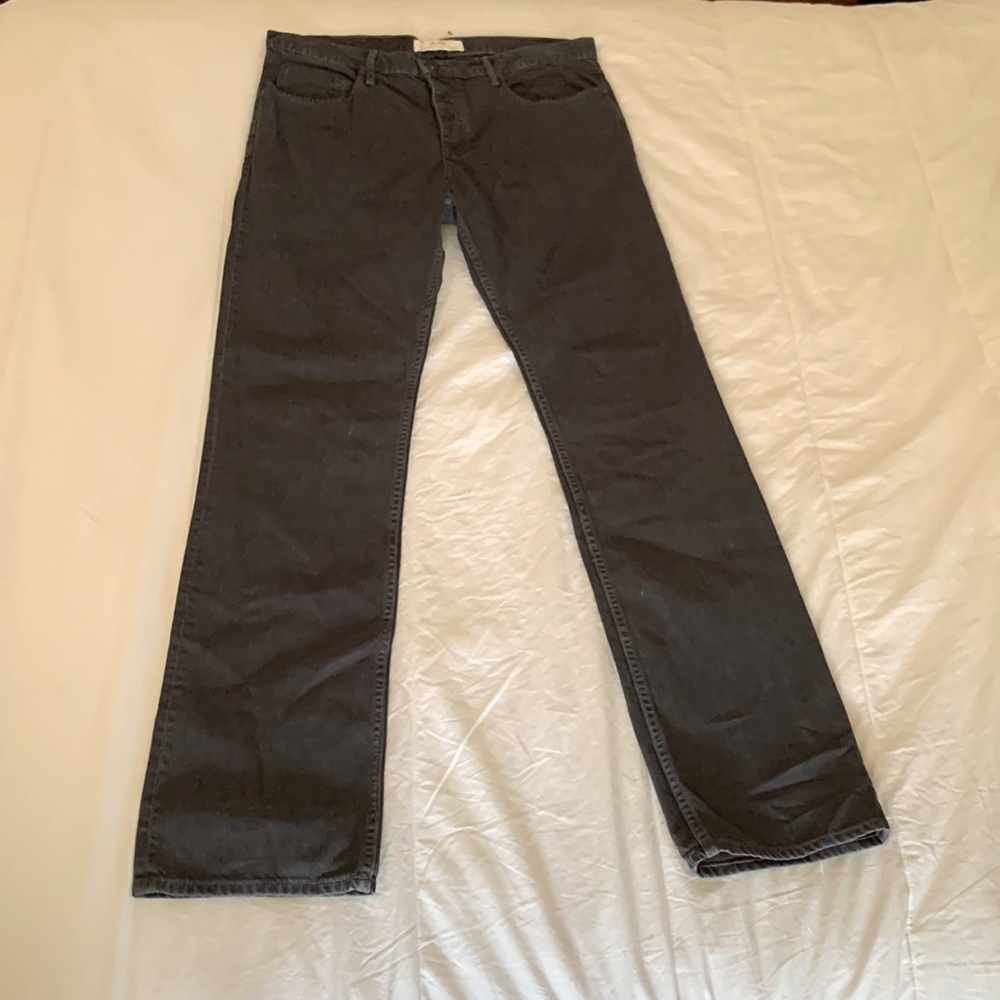 THVM Tapered Jean in Flint (charcoal) size 34